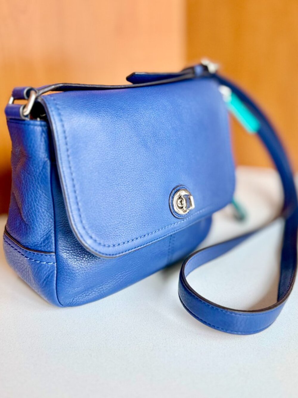 Coach Leather Crossbody Bag Blue Turnlock Flap Adjustable F23663 Emerald Satin - Picture 14 of 15